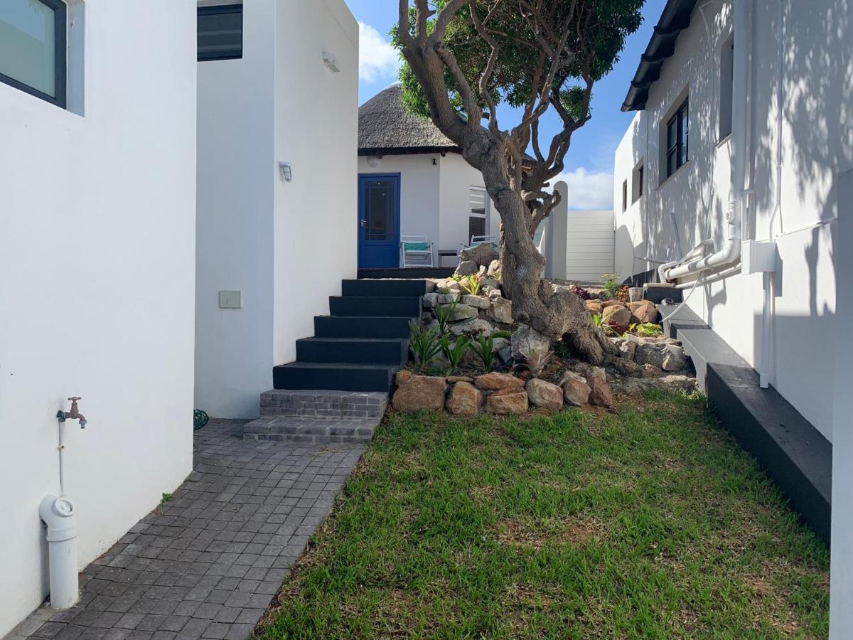 Bungalow By The Sea Near Cape Town Apartment Kleinmond Exterior photo